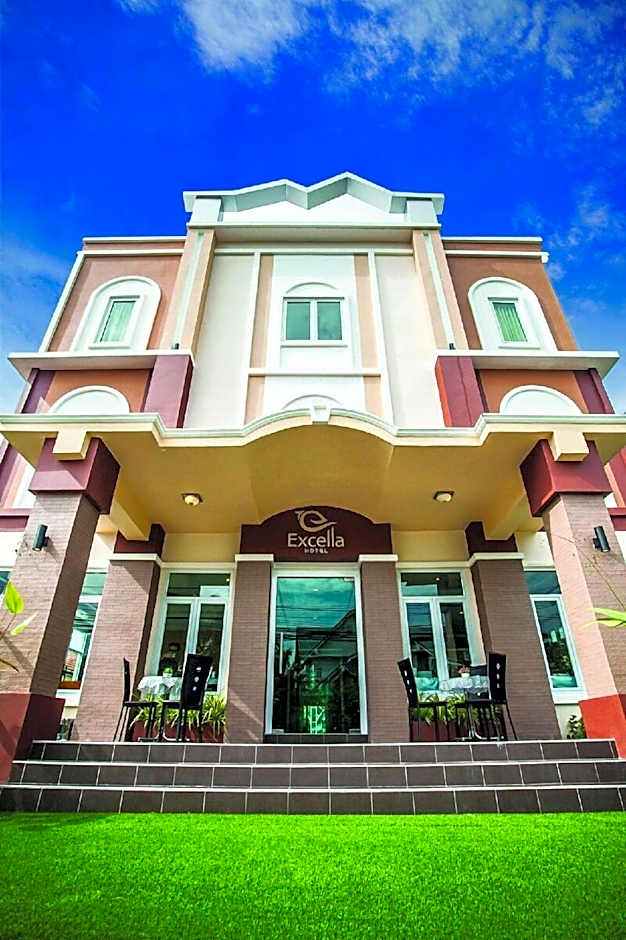 Excella Hotel