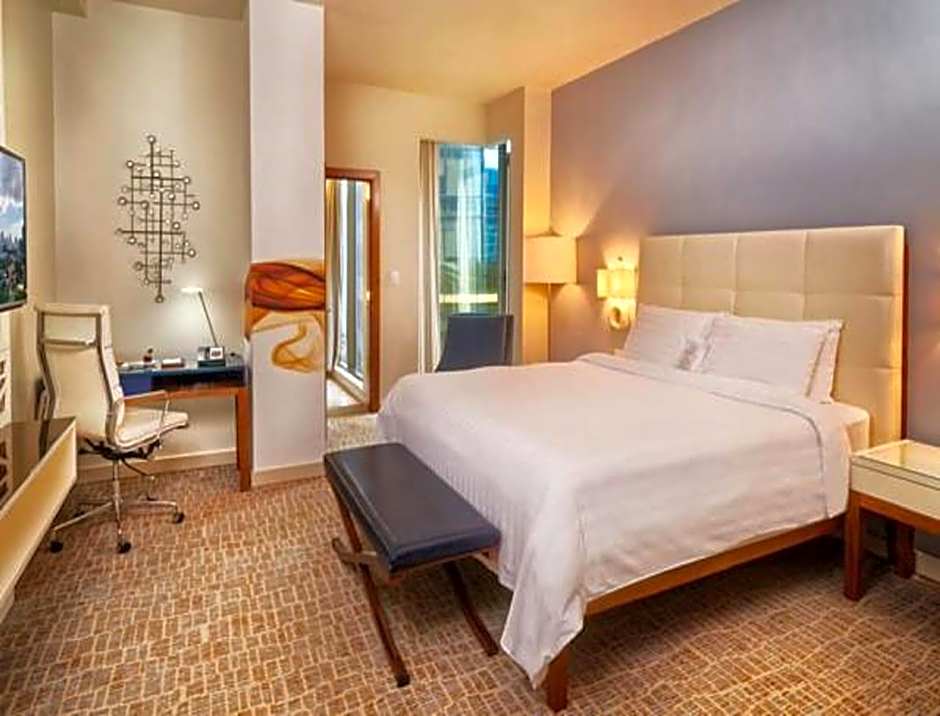Global Hotel Panama