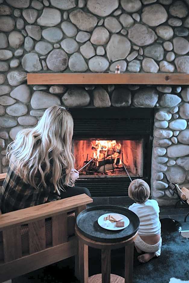 Buffalo Mountain Lodge