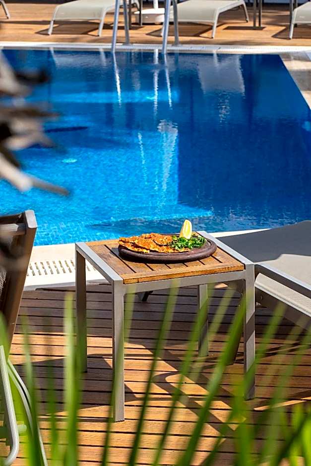 Yalıpark Beach Hotel