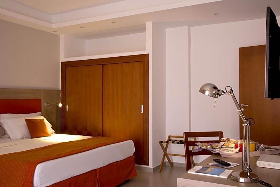 American Hotel