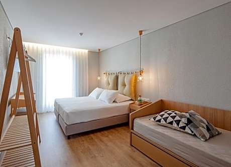 Superior Double Room with Terrace