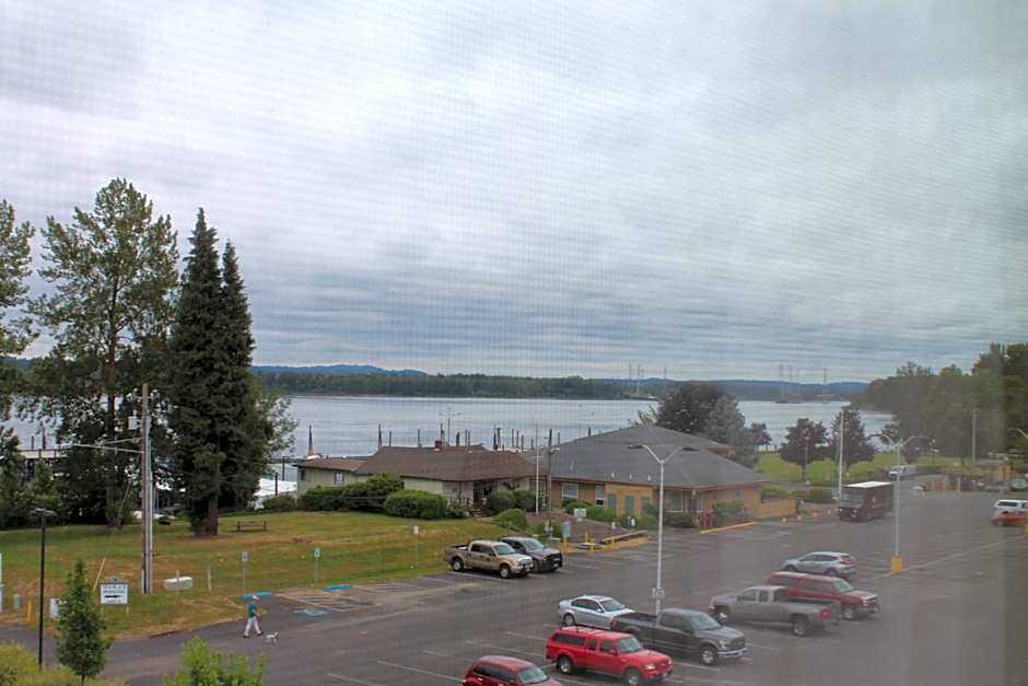 Best Western Plus Port of Camas-Washougal Convention Center