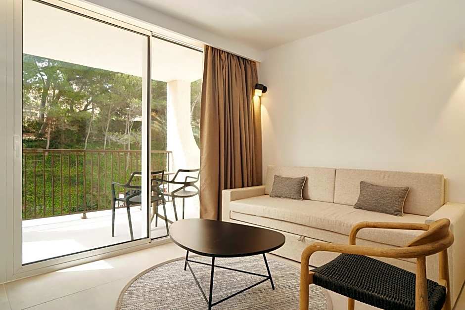 Invisa Hotel Club Cala Blanca