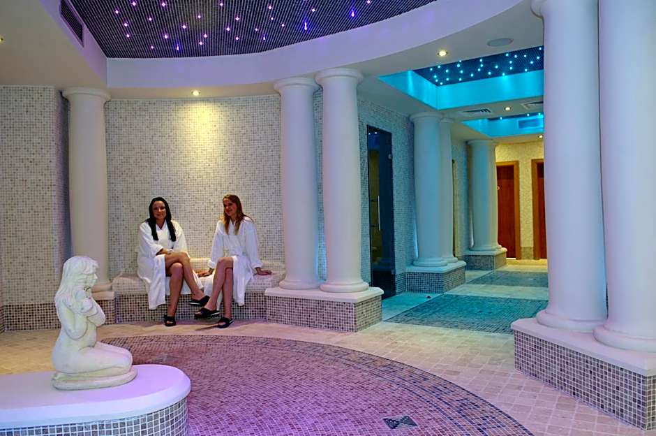 The Villa Rose Hotel & V-Spa