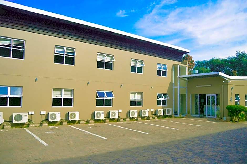 Essenwood Park Hotel