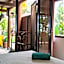 Castaway Surf Retreat