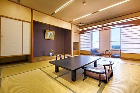 Large Japanese-Style Room with Beppu Bay View with Bathtub - Non-Smoking - (55㎡)