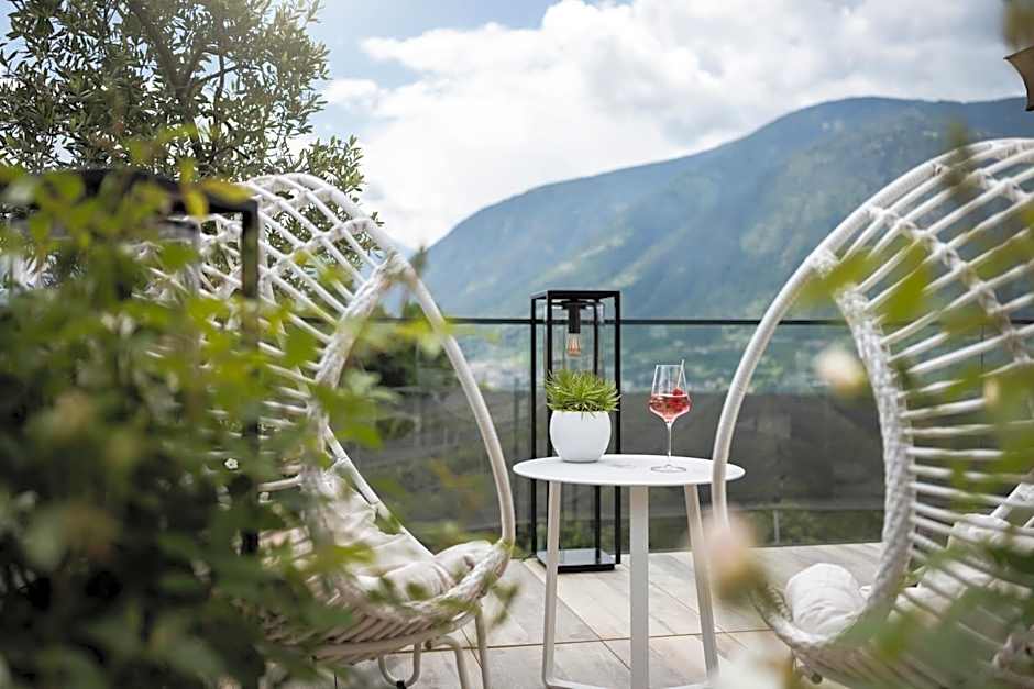 Small & Beautiful Hotel Gnaid