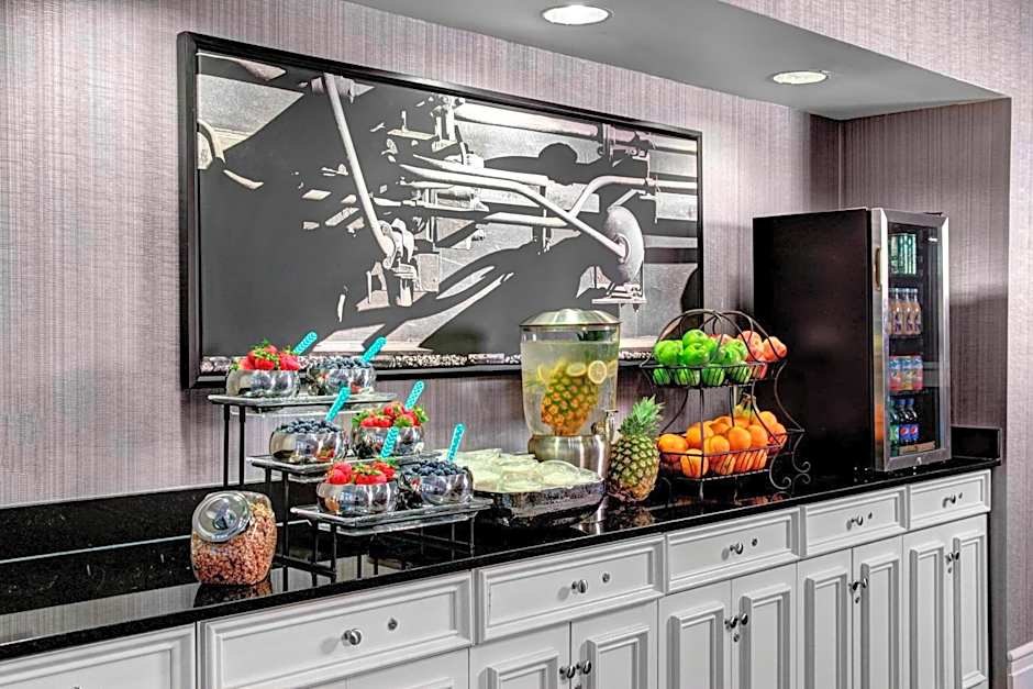 Residence Inn by Marriott Cleveland Downtown