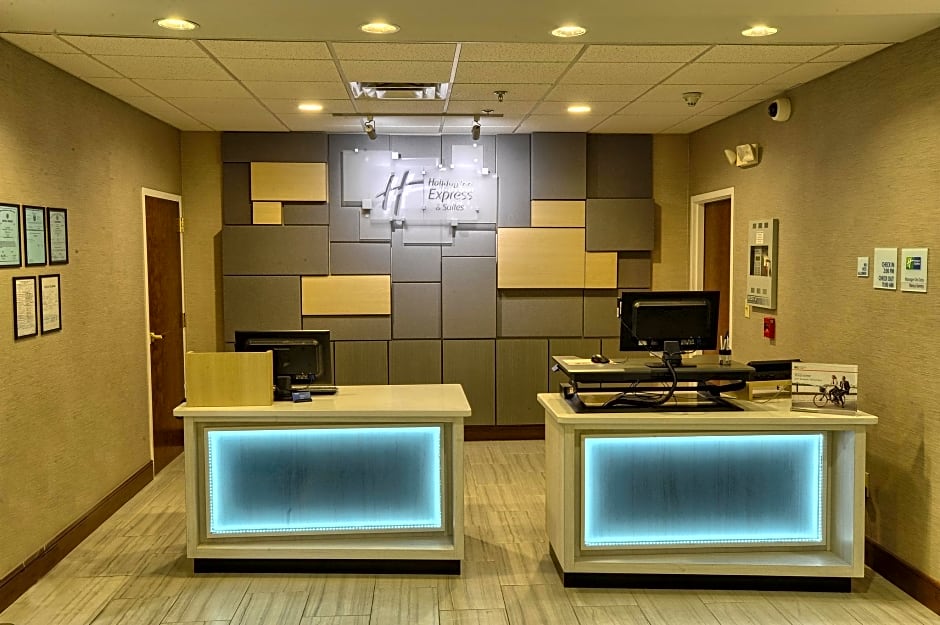 Holiday Inn Express Hotel & Suites Pell City By IHG