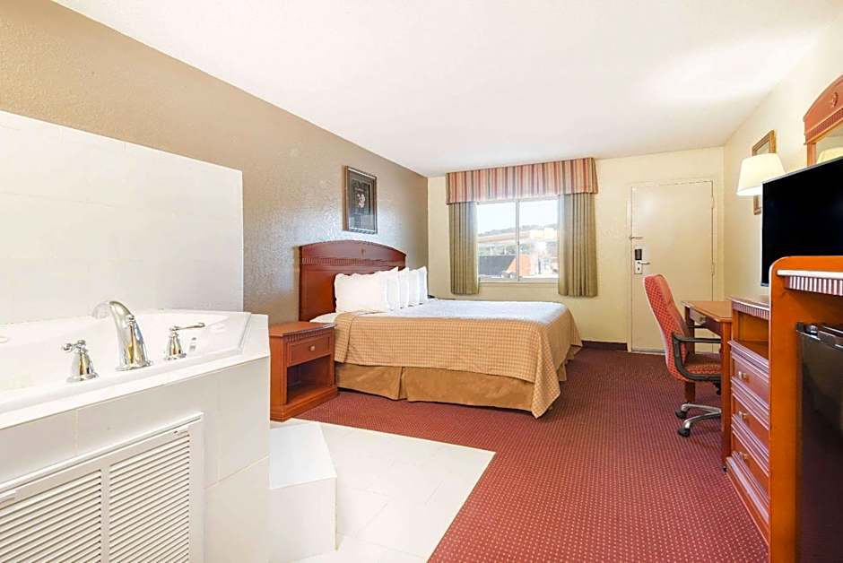 Days Inn by Wyndham Paintsville
