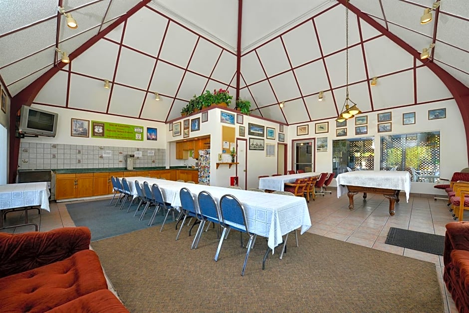 Americas Best Value Inn & Suites - Lancaster