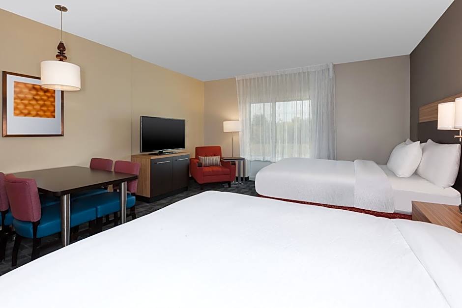 TownePlace Suites by Marriott Grand Rapids Airport Southeast