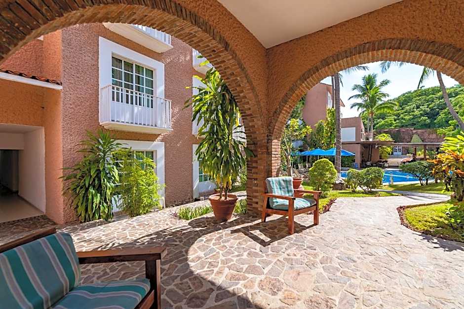 Hotel Castillo Huatulco & Beach Club