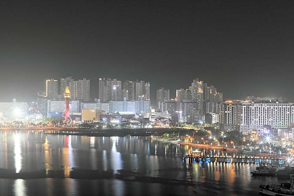 World Sky Residence Hotel