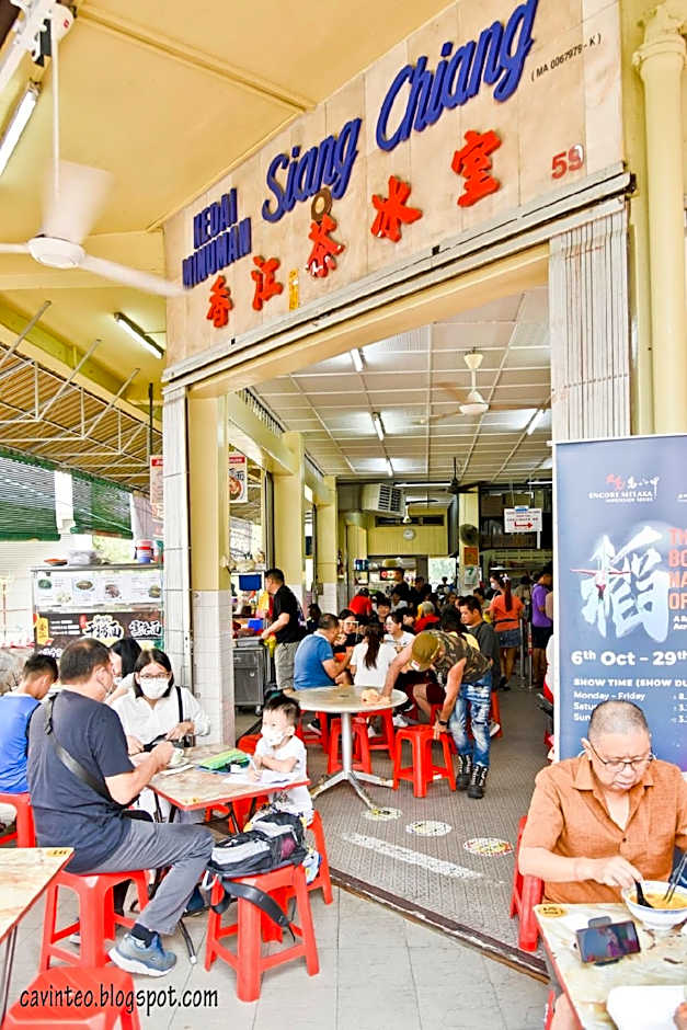 Hallmark Express Hotel