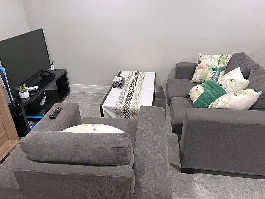 Cozy One Bedroom