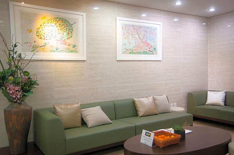 Benikea Jungmun Hotel