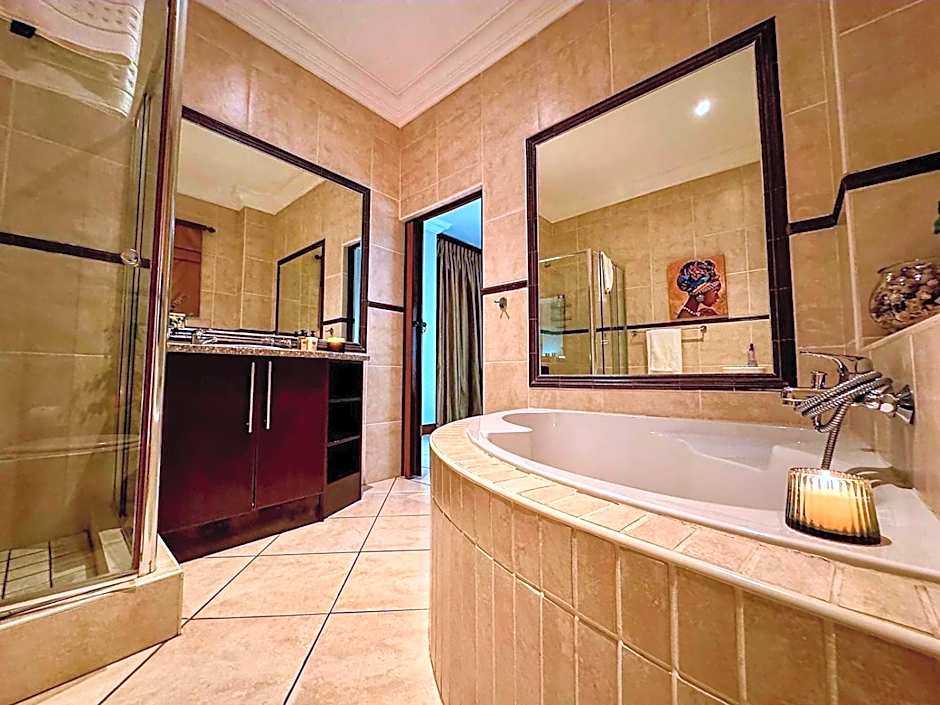 Casa Flora Guesthouse