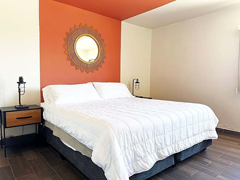 Photo 1 of 6 of Standard Suite