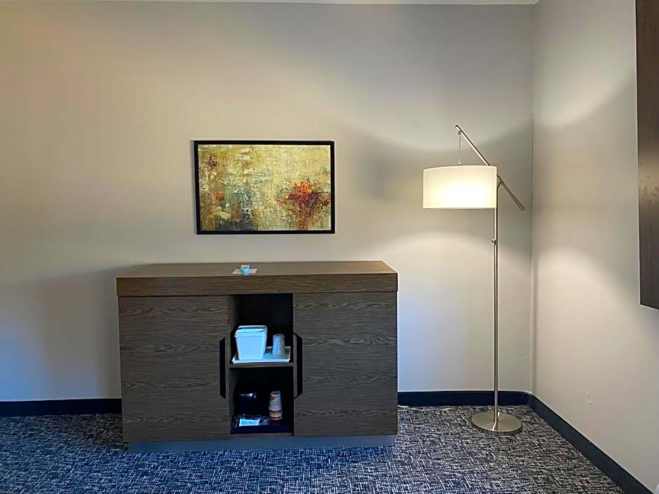 Comfort Inn and Suites Near Lake Guntersville