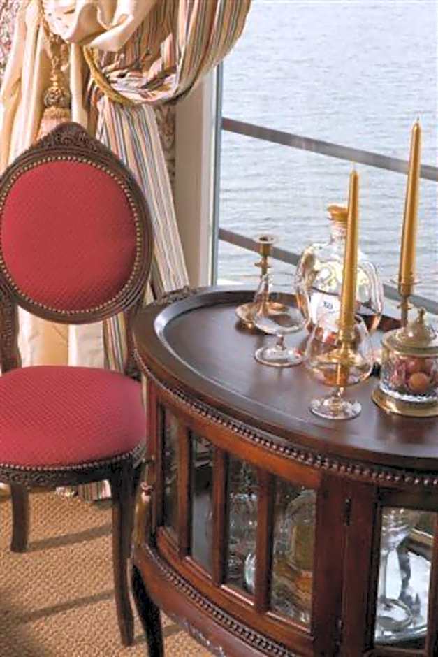 Apvalaus Stalo Klubas Gastro & SPA Hotel