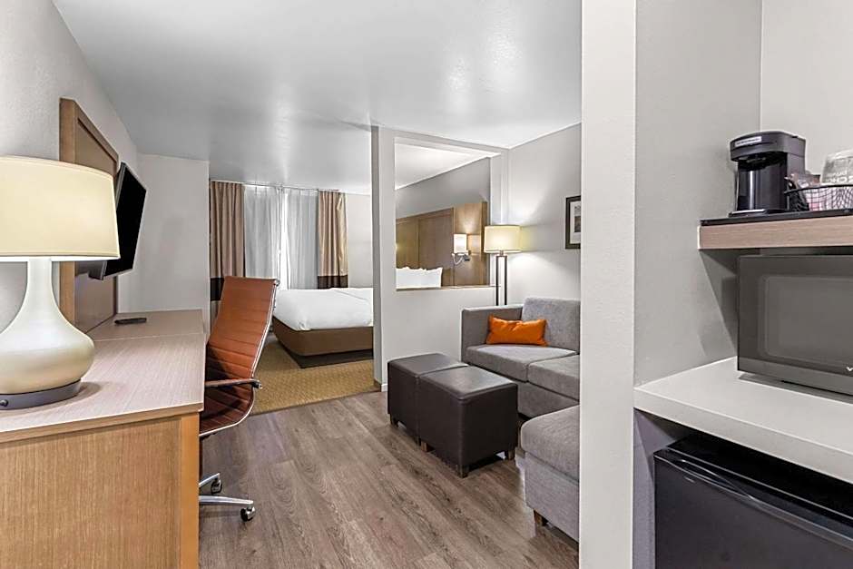 Comfort Suites Columbia I-65