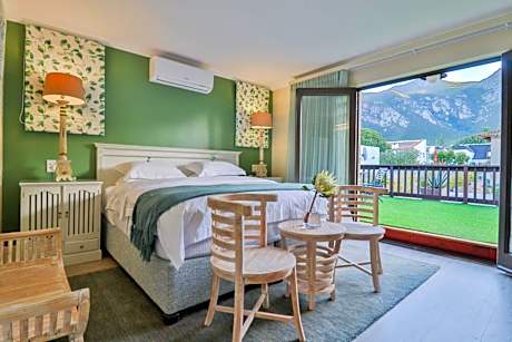 Luxury Mountain Facing Suite
