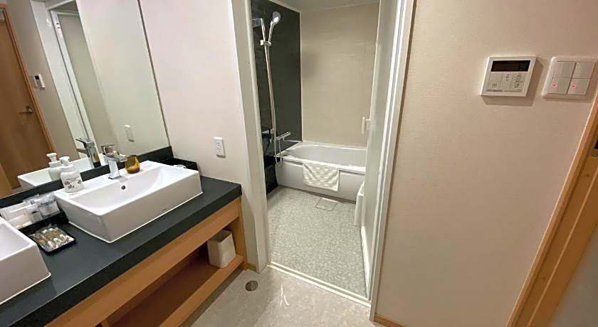 Tabinoteitaku Okinawa NAHA 2nd