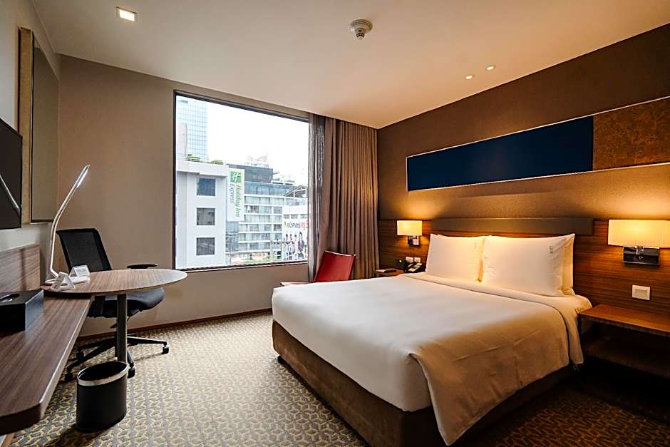 Holiday Inn Express Bangkok Sathorn By IHG