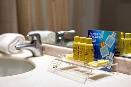 Double Window Sea View