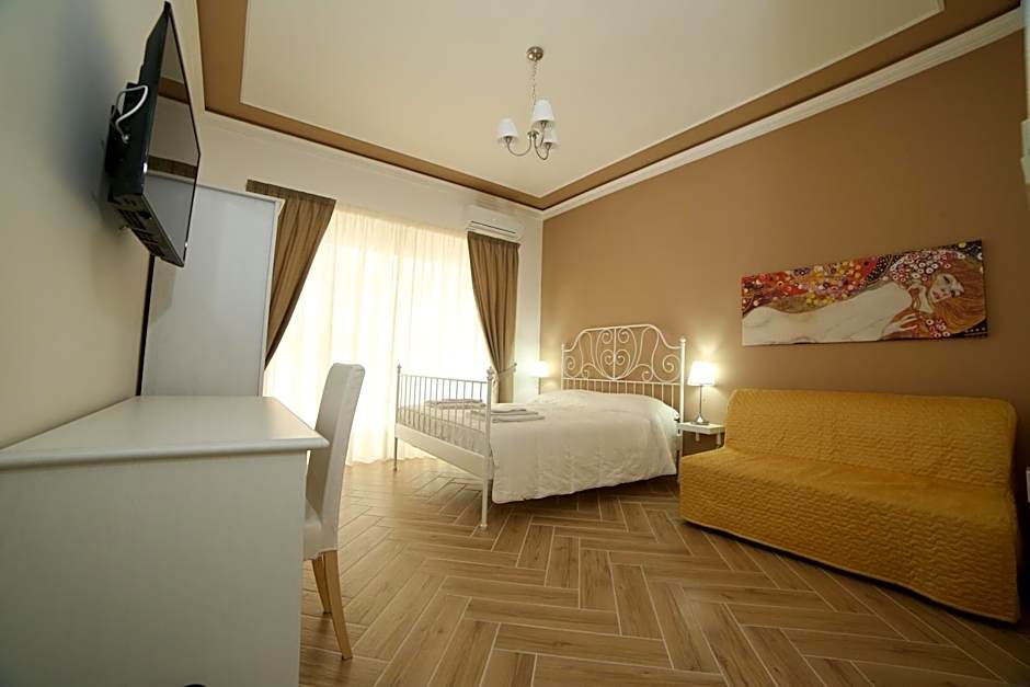Antichi Soffitti – Catania, CA