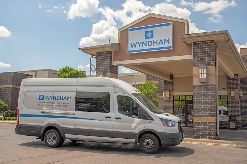 Wyndham Bloomington - Mall of America