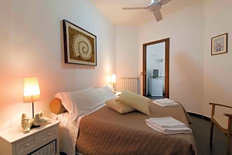 Apartment with Garden View