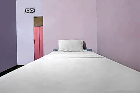 Small Single Room