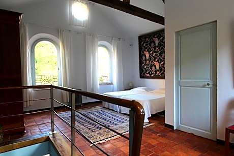 Two-Bedroom Apartment with Terrace