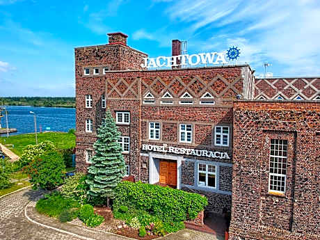JACHTOWA Hotel i Restauracja