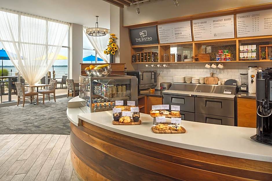 Courtyard by Marriott Erie Bayfront