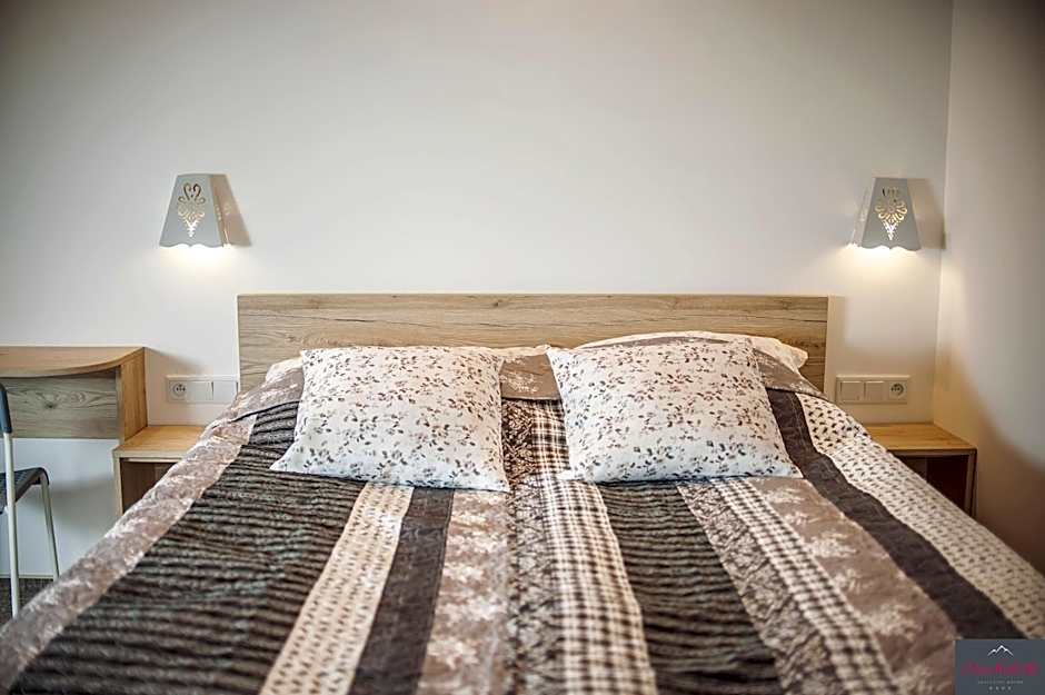 Stachelisko - domki i pokoje