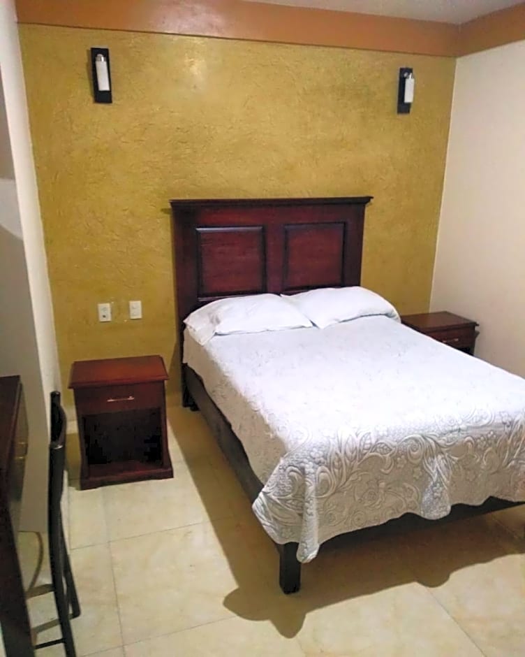 Hotel Maria Esther