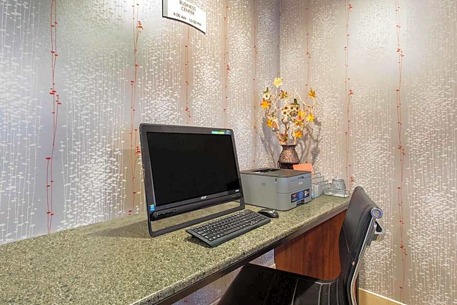 Quality Inn West Springfield