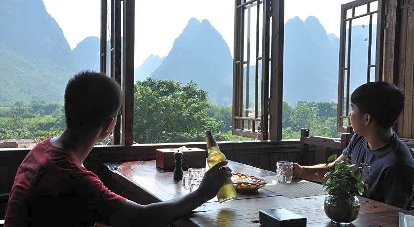 Yangshuo Mountain Nest Boutique Hotel