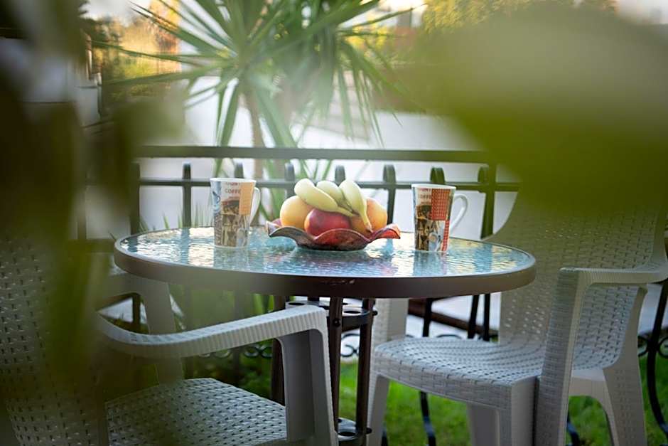 Kolevri Studios - 650m from Laganas Center, by ZanteWize