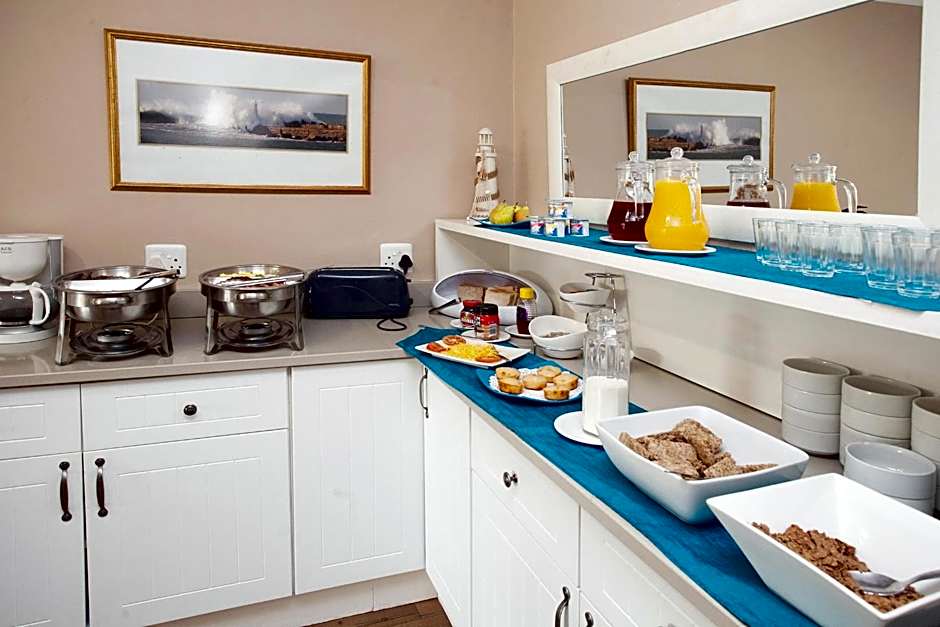 The Reef Apartments