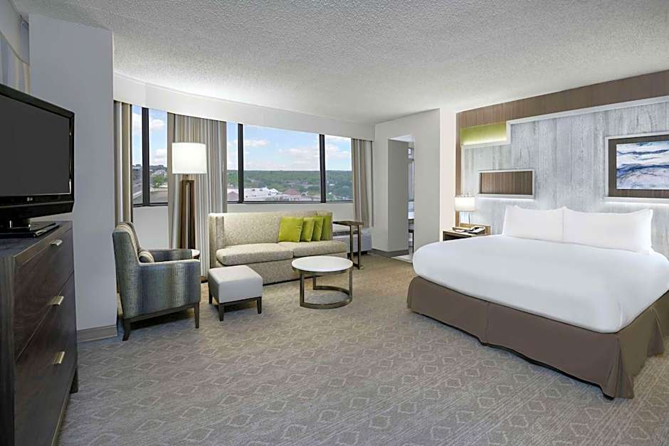 Hilton College Station And Conference Center