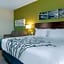Sleep Inn & Suites