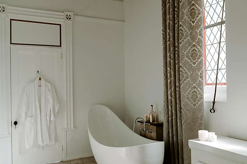 Abbey Boutique Hotel