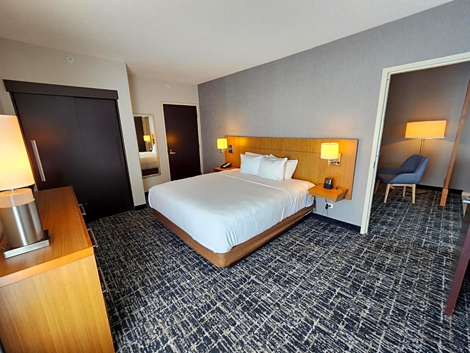 Hyatt Place at The Hollywood Casino / Pittsburgh - South