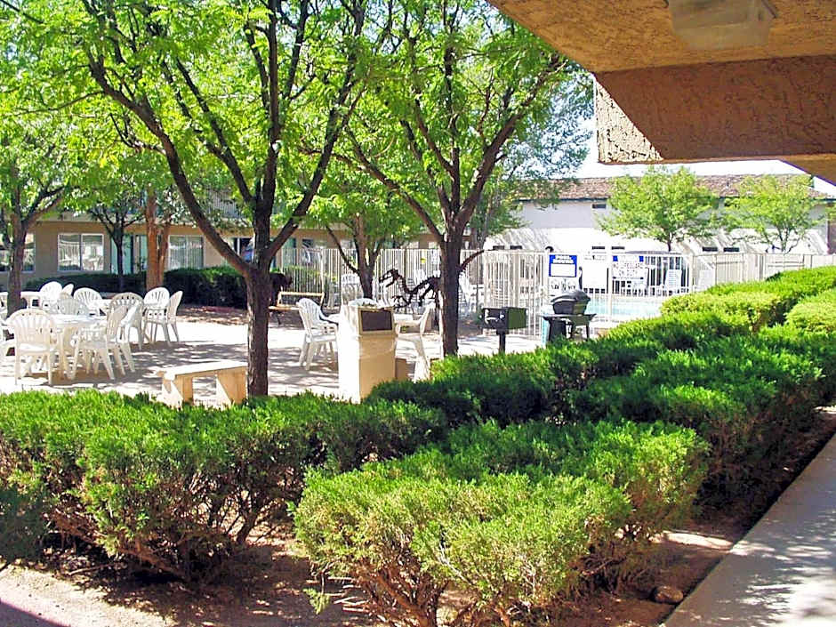 Motel 6-Holbrook, AZ